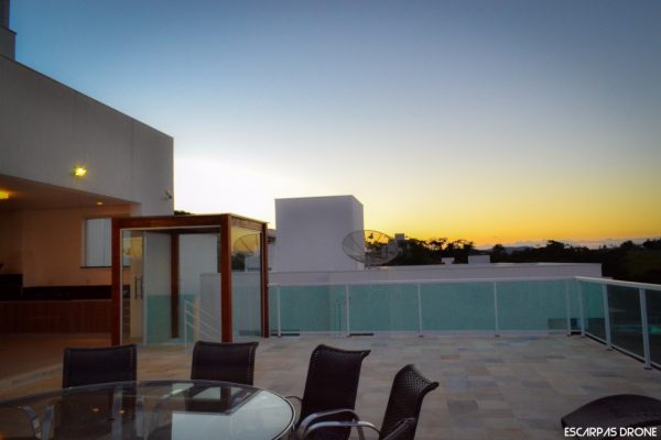 Ref:. 0026 – CASA EM ESCARPAS DO LAGO com 6 suítes com ar condicionado - Image 29