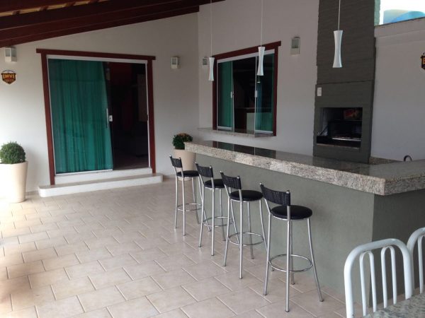 Ref:. 0017 – Casa em Escarpas do Lago com área de lazer, piscina, churrasqueira e quatro suítes + 1 quarto - Image 11