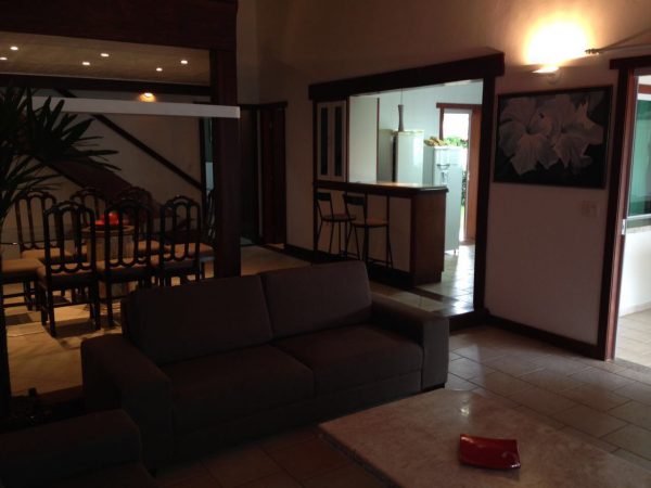 Ref:. 0017 – Casa em Escarpas do Lago com área de lazer, piscina, churrasqueira e quatro suítes + 1 quarto - Image 12