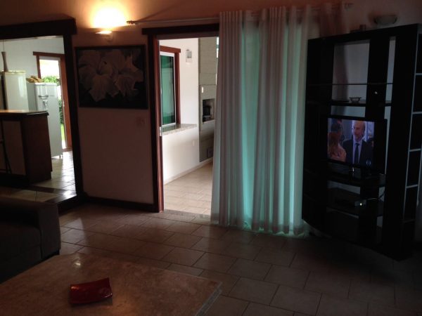 Ref:. 0017 – Casa em Escarpas do Lago com área de lazer, piscina, churrasqueira e quatro suítes + 1 quarto - Image 13
