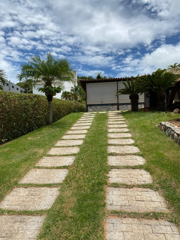 Ref:. 0010 - Casa em Escarpas do Lago com área de lazer, piscina, churrasqueira e quatro quartos com ar condicionado - Image 2