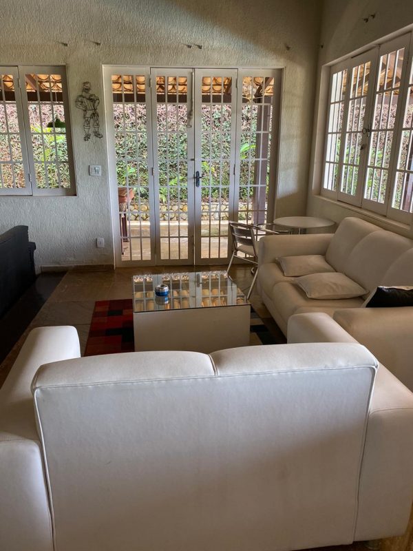 Ref:. 0010 - Casa em Escarpas do Lago com área de lazer, piscina, churrasqueira e quatro quartos com ar condicionado - Image 17