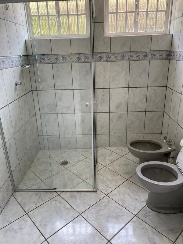 Ref:. 0010 - Casa em Escarpas do Lago com área de lazer, piscina, churrasqueira e quatro quartos com ar condicionado - Image 25