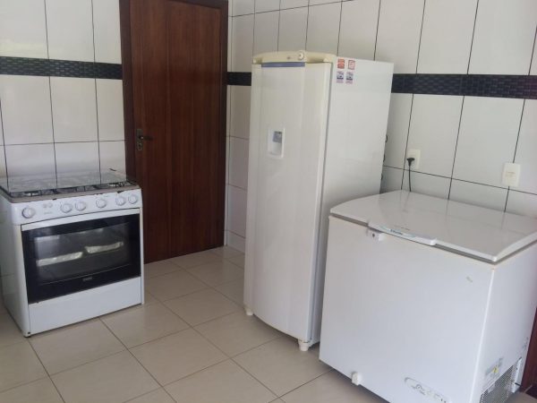 Ref:. 0009 - Casa em Escarpas do Lago com área de lazer, piscina, churrasqueira e quatro quartos - Image 6