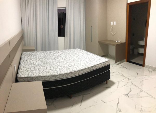 Ref:. 0008 – Casa recém construída em Escarpas do Lago – 7 suítes, piscina e saúna. - Image 10