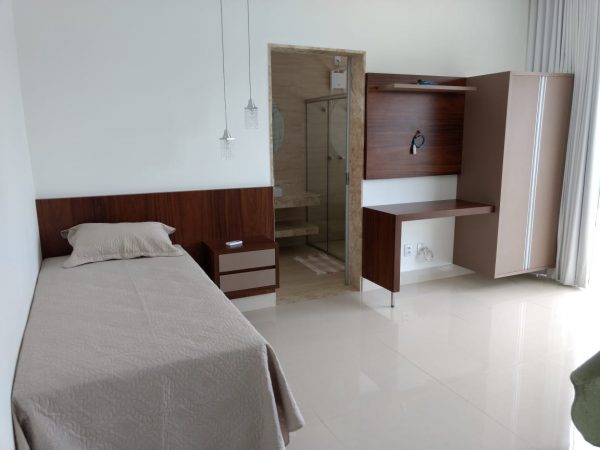 Ref:. 0011 –  Casa Super em Luxo Escarpas do Lago com 5 suítes, piscina, sauna e churrasqueira - Image 14
