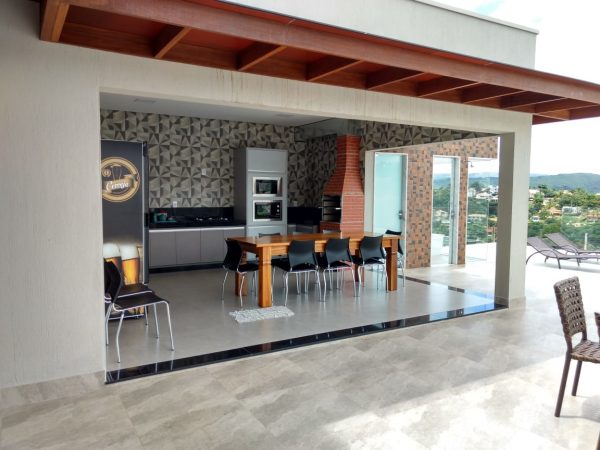 Ref:. 0011 –  Casa Super em Luxo Escarpas do Lago com 5 suítes, piscina, sauna e churrasqueira - Image 19