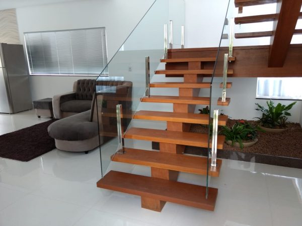 Ref:. 0011 –  Casa Super em Luxo Escarpas do Lago com 5 suítes, piscina, sauna e churrasqueira - Image 5