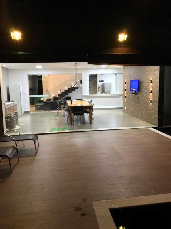 Ref:. 0012 –  Casa Super Luxo Escarpas do Lago com 5 suítes, piscina, sauna e churrasqueira - Image 26