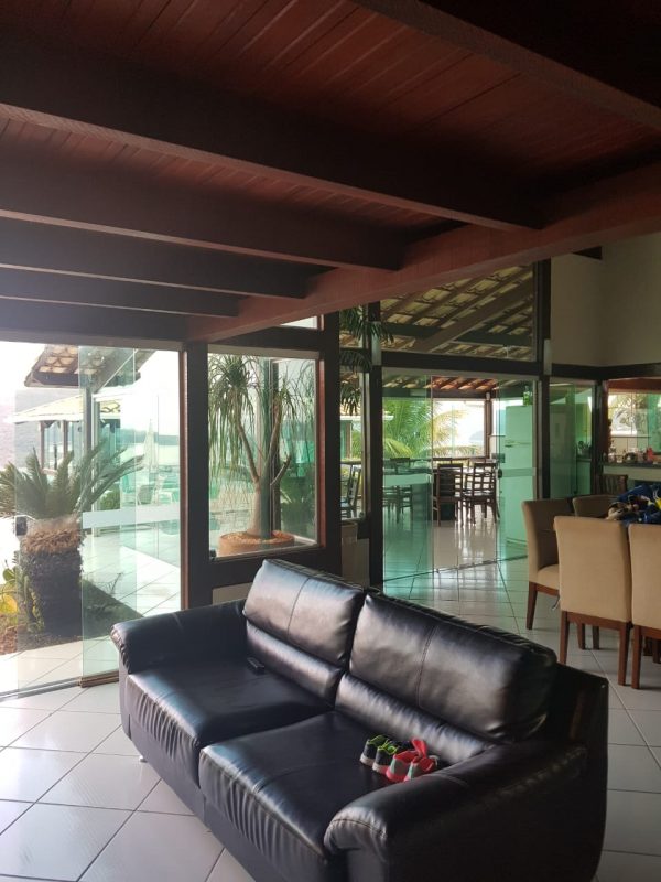 Ref:. 0019 – CASA EM ESCARPAS DO LAGO com 10 suítes para 44 pessoas - Image 13