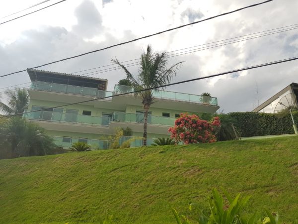 Ref:. 0019 – CASA EM ESCARPAS DO LAGO com 10 suítes para 44 pessoas - Image 17