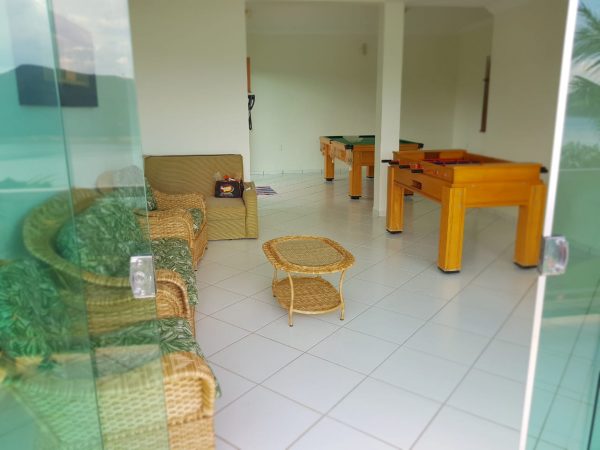 Ref:. 0019 – CASA EM ESCARPAS DO LAGO com 10 suítes para 44 pessoas - Image 19