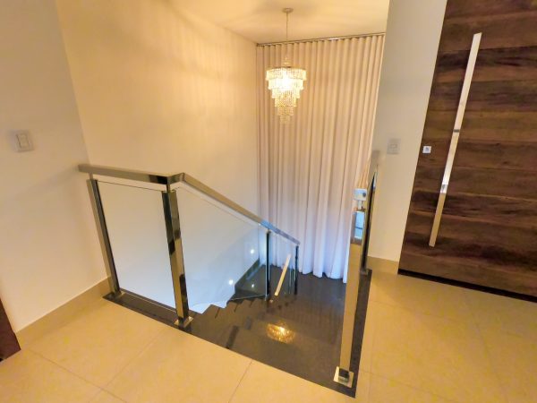 Ref:. 0015 – Casa super luxo em Escarpas do Lago – 8 suítes, piscina e hidromassagem - Image 2