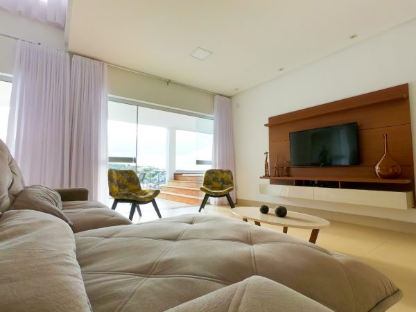 Ref:. 0015 – Casa super luxo em Escarpas do Lago – 8 suítes, piscina e hidromassagem - Image 9