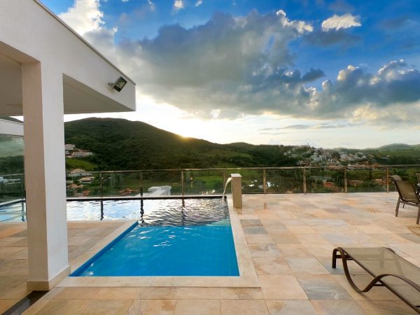 Ref:. 0015 – Casa super luxo em Escarpas do Lago – 8 suítes, piscina e hidromassagem - Image 16