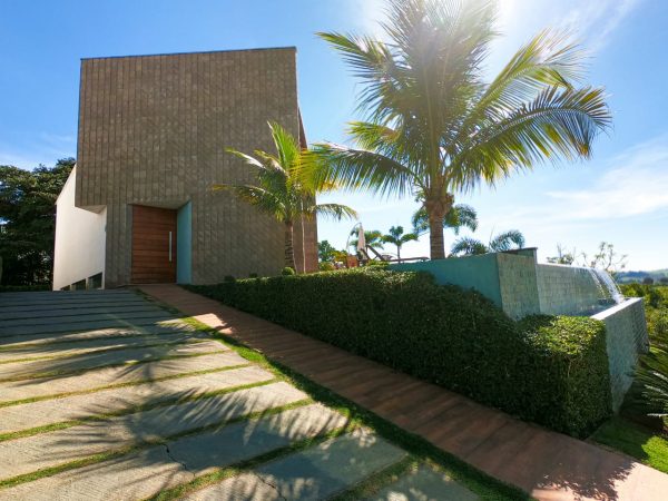 Ref:. 0014 – Casa Super em Luxo Escarpas do Lago com 5 suítes, piscina com borda infinita, sauna e churrasqueira - Image 18