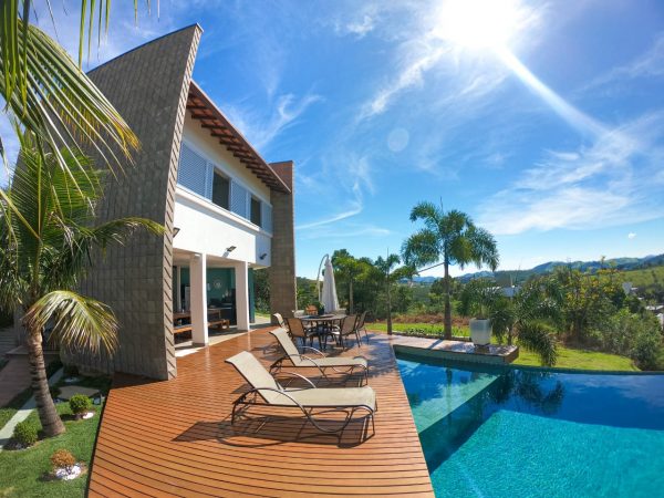 Ref:. 0014 – Casa Super em Luxo Escarpas do Lago com 5 suítes, piscina com borda infinita, sauna e churrasqueira - Image 20