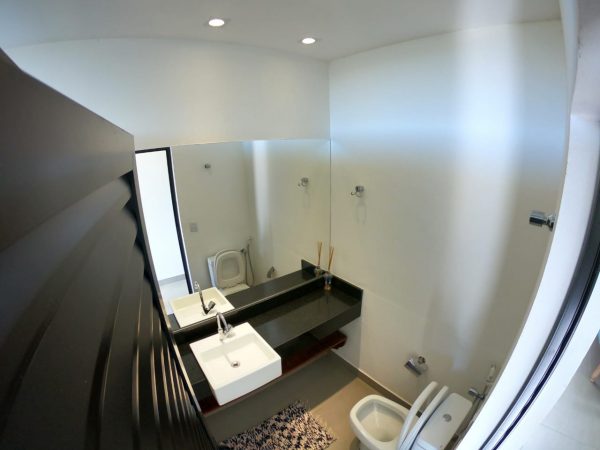 Ref:. 0014 – Casa Super em Luxo Escarpas do Lago com 5 suítes, piscina com borda infinita, sauna e churrasqueira - Image 27