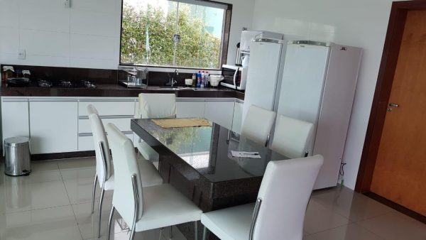 Ref:. 0024 – Casa Super Luxo Escarpas do Lago com 5 suítes, piscina, sauna e churrasqueira - Image 5