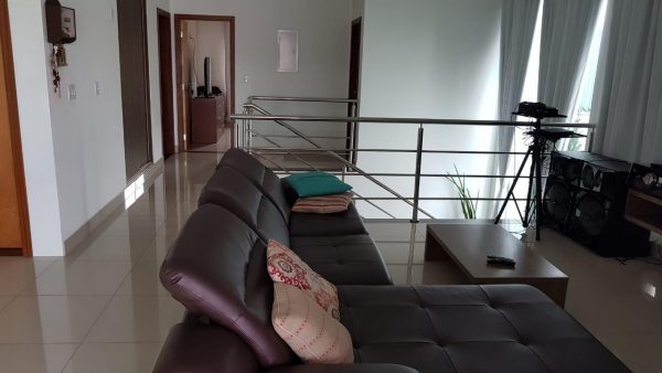 Ref:. 0024 – Casa Super Luxo Escarpas do Lago com 5 suítes, piscina, sauna e churrasqueira - Image 6