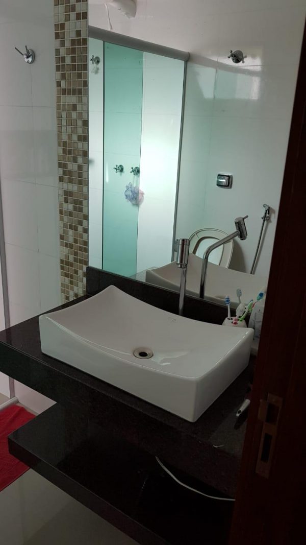 Ref:. 0024 – Casa Super Luxo Escarpas do Lago com 5 suítes, piscina, sauna e churrasqueira - Image 14