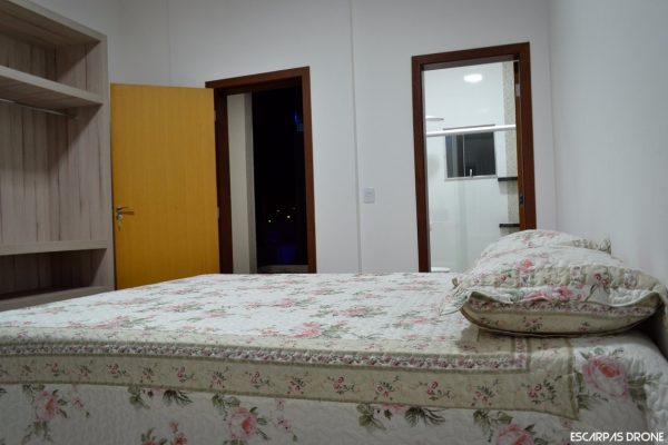 Ref:. 0029 – CASA EM ESCARPAS DO LAGO com 6 suítes com vista prevelegiada - Image 13