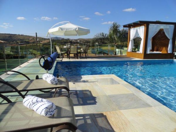 Ref:. 0040 – Casa de 6 suítes sendo 2 master com vista para o lago - Image 6
