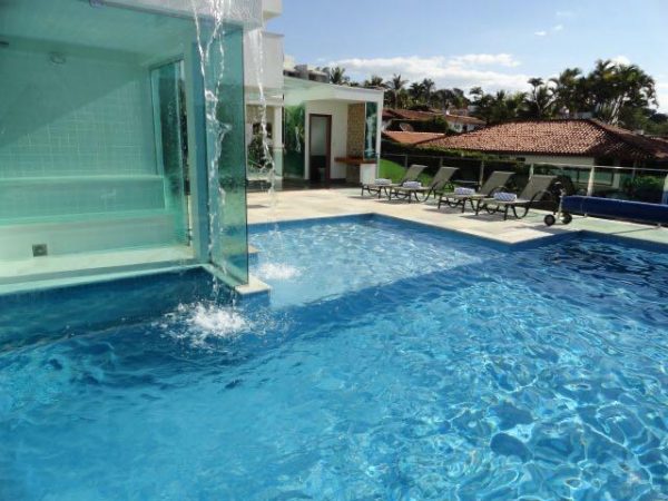 Ref:. 0040 – Casa de 6 suítes sendo 2 master com vista para o lago - Image 12