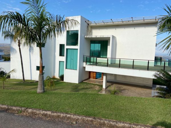 Casa de 8 suítes super luxo